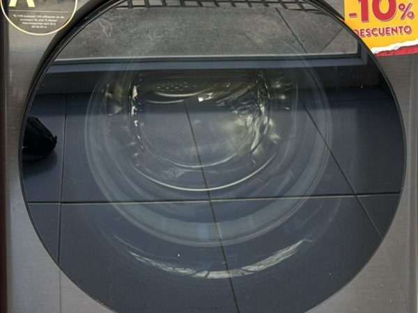 Lavadora LG 9Kg.  PRECIO: 449€